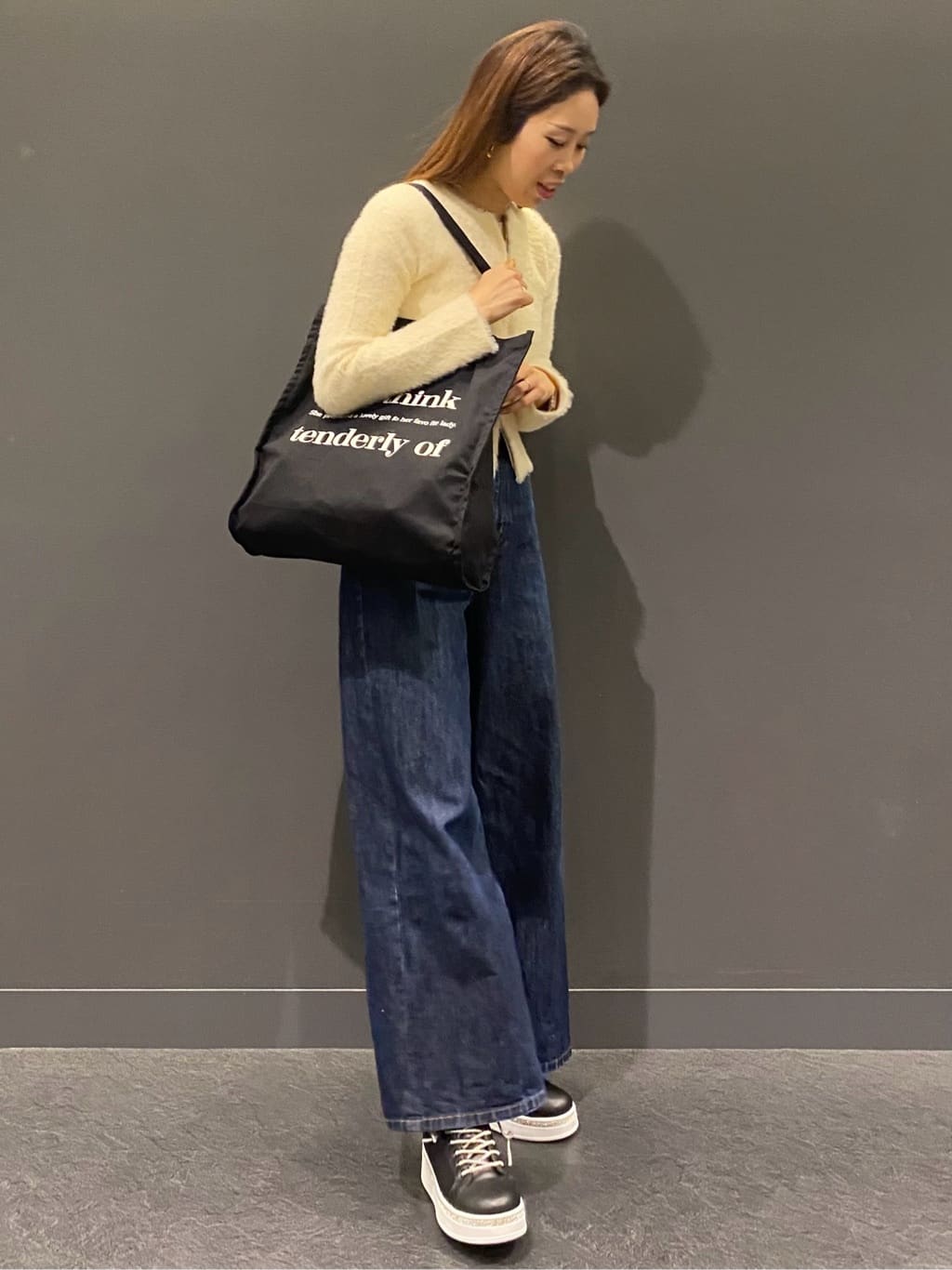 hiraさんの「ESPERANZA｜」を使ったコーディネート