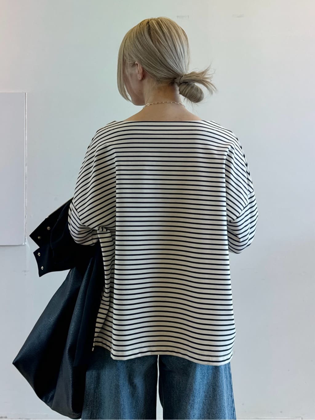 omaさんの「THE SHOP TK｜◆【後ろタック】マウンテンパーカ/洗える」を使ったコーディネート