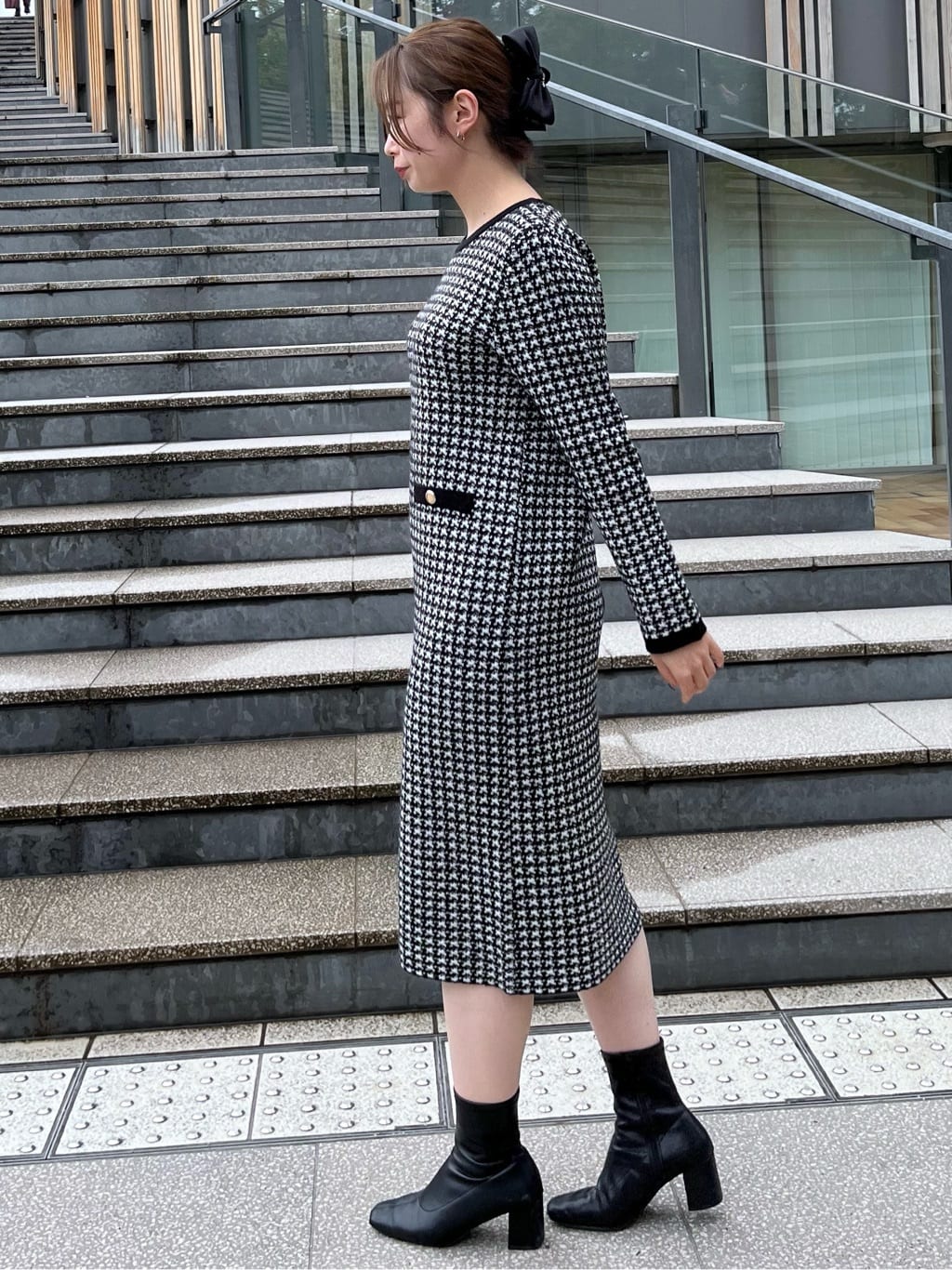 Saekoさんの「COUP DE CHANCE｜【カシミヤ混／日本製】Iラインスタンドウィングカラーコート」を使ったコーディネート
