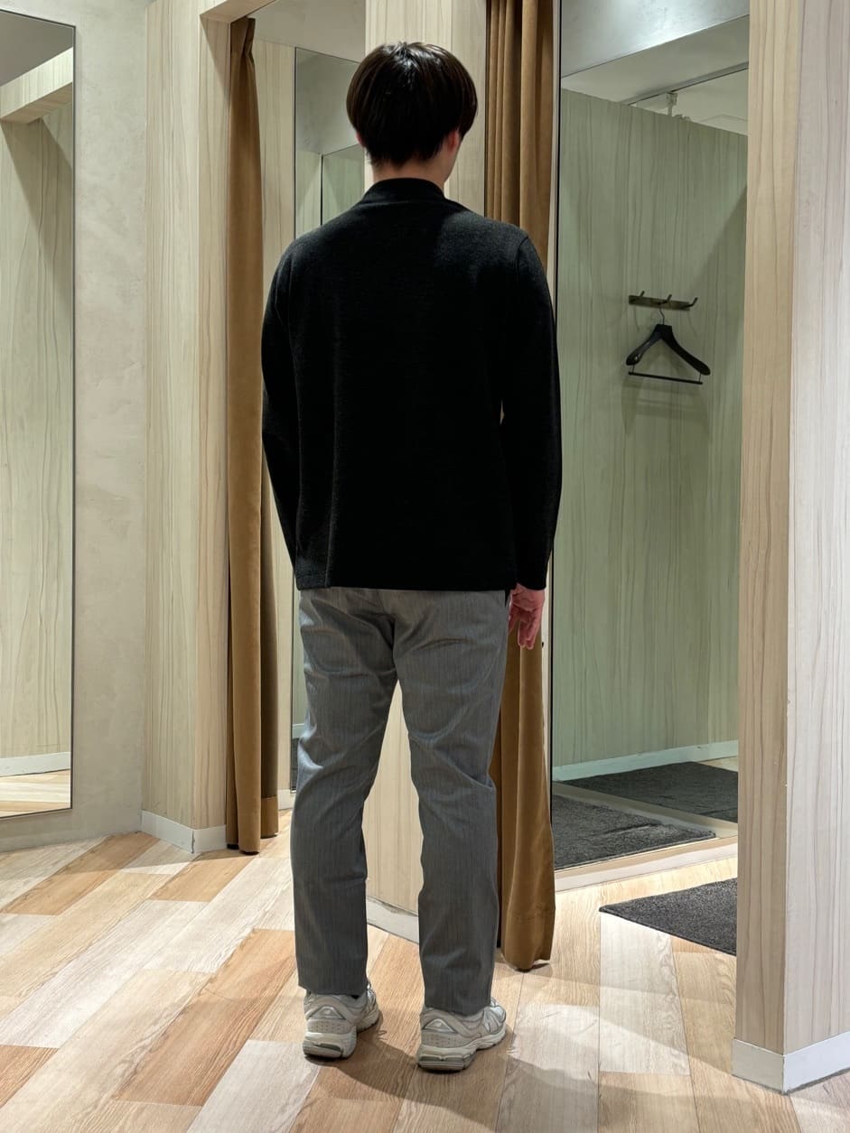 圭哉さんの「TAKEO KIKUCHI｜【全7サイズ&times;8色展開！】トップマルチヘリンボン パンツ」を使ったコーディネート