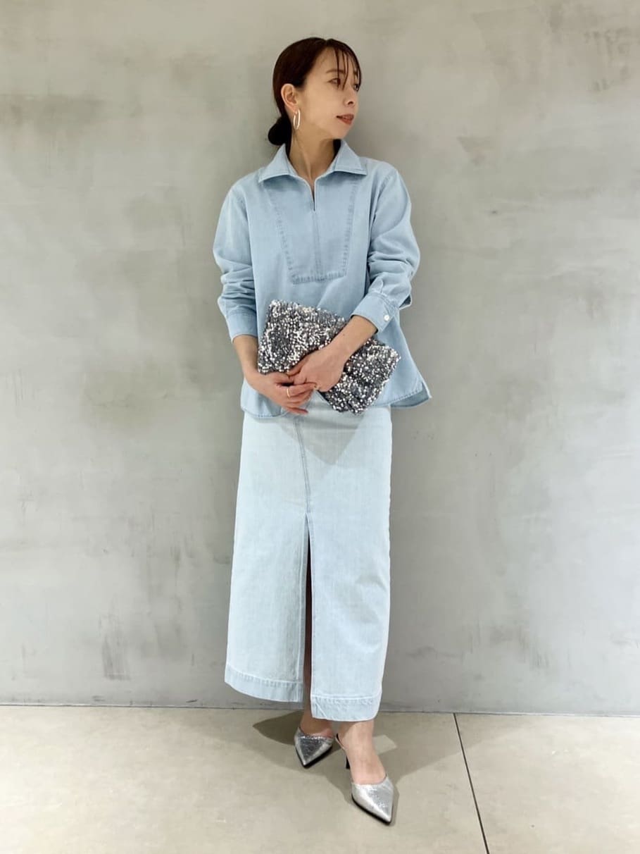 tomoさんの「UNTITLED｜◆セミタイトデニムスカート」を使ったコーディネート
