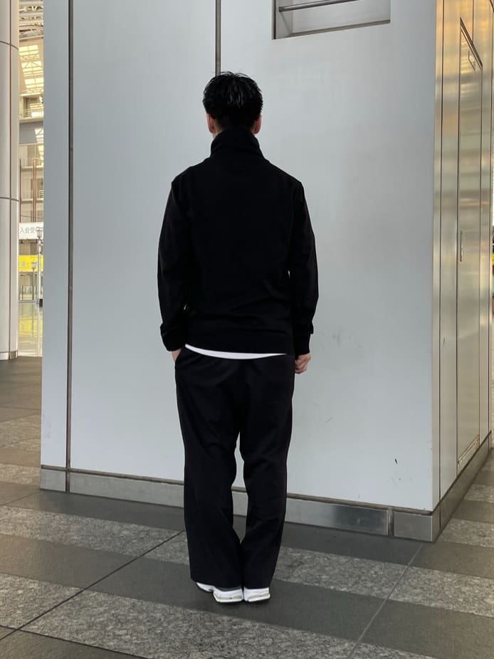加藤裕樹さんの「TAKEO KIKUCHI｜【ウールカシミヤブレンド】ビーバー調 スタンドカラー コート」を使ったコーディネート
