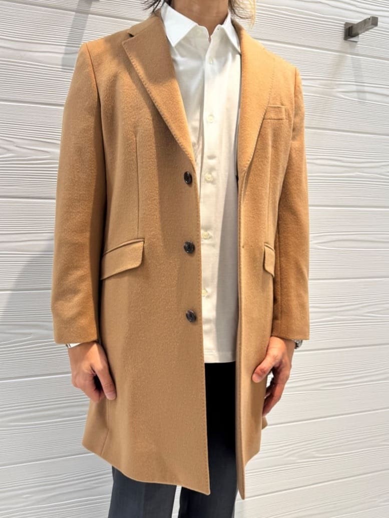 井出恭輔さんの「TAKEO KIKUCHI｜ウールカシミヤブレンド チェスターコート」を使ったコーディネート