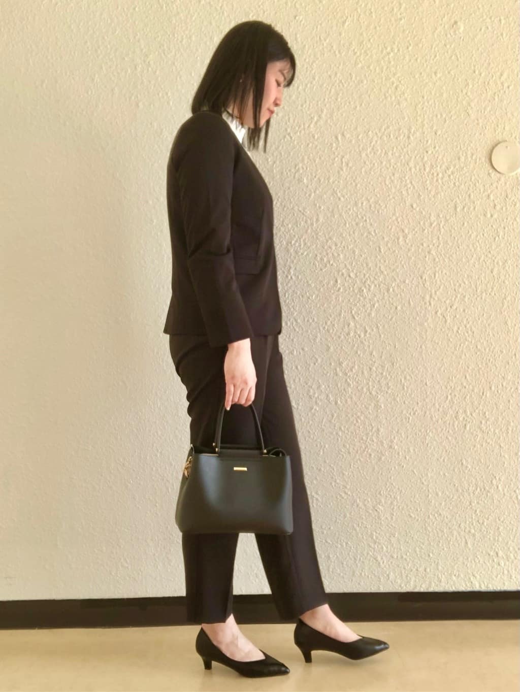 Tsuruさんの「SHOO･LA･RUE｜◆【洗える/S-3L/セットアップ可】セレモニーや通勤に カットジョーゼット Vネックジャケット」を使ったコーディネート