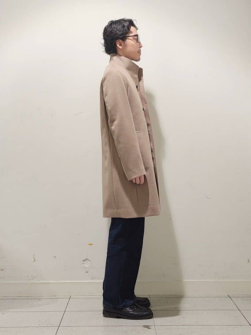 Maedaさんの「TAKEO KIKUCHI｜【ウールカシミヤブレンド】ビーバー調 スタンドカラー コート」を使ったコーディネート