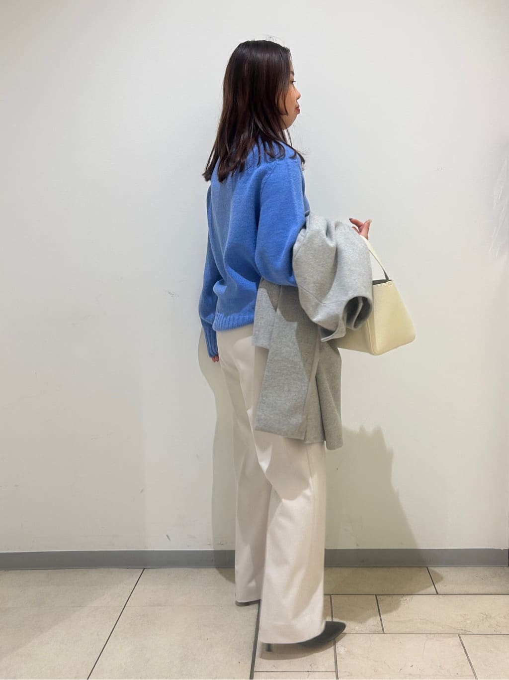 kanoさんの「UNTITLED｜◆【後ろウエストゴム/きれいめ】ストレッチ ワイドパンツ」を使ったコーディネート