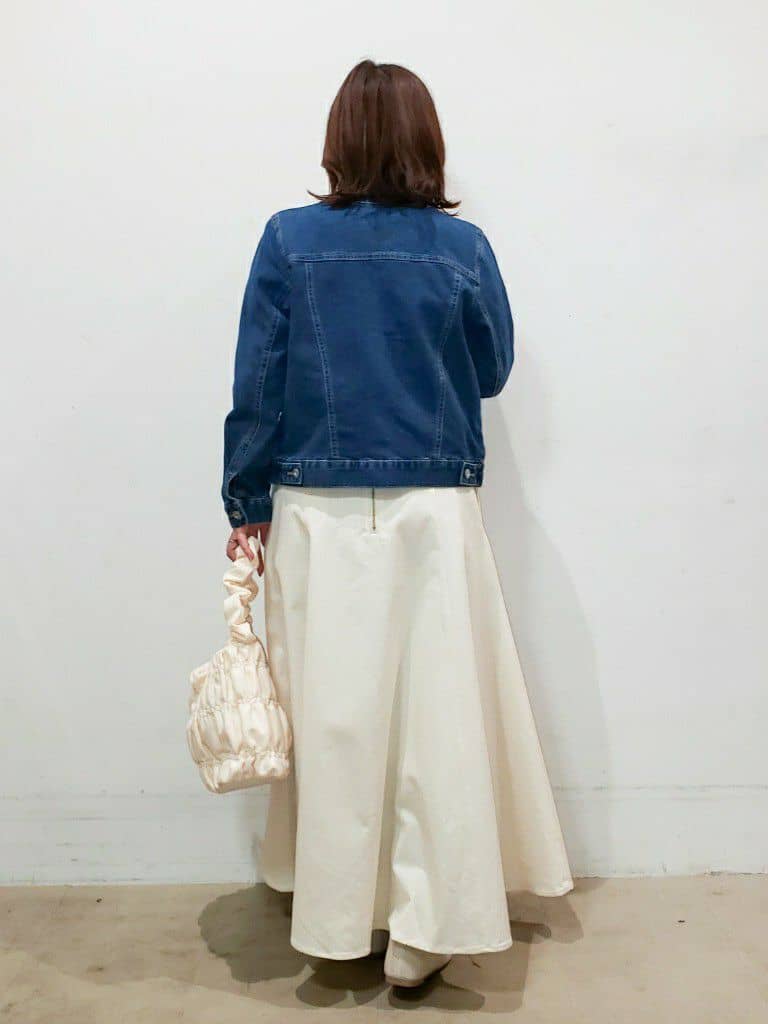 TSUCHIYAさんの「SHOO･LA･RUE｜」を使ったコーディネート