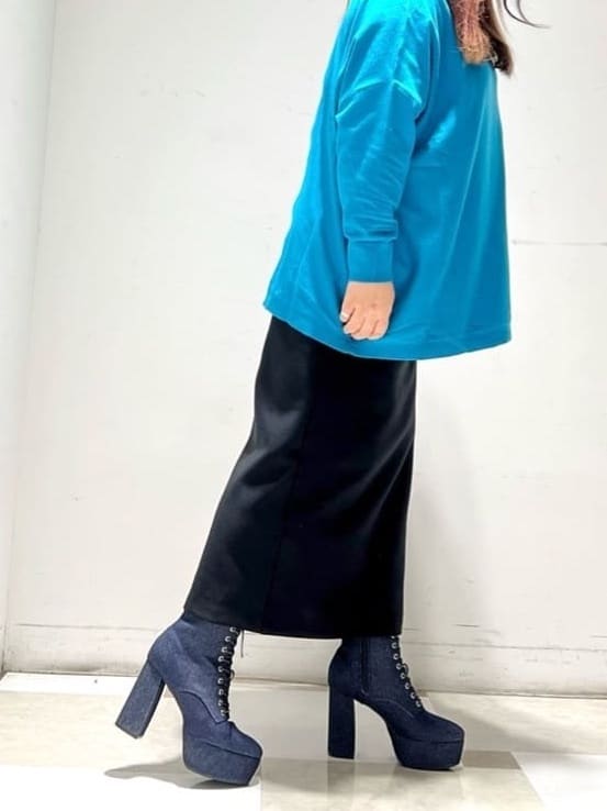 yumiさんの「ESPERANZA｜【ラク盛り／ショートブーツ】リピーター続出／脚長美脚　厚底レースアップブーツ」を使ったコーディネート
