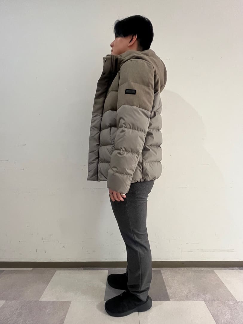 たくさんの「TAKEO KIKUCHI｜【DOWN FABRIC】ダウンファブリック ドレスパンツ / セットアップ対応」を使ったコーディネート