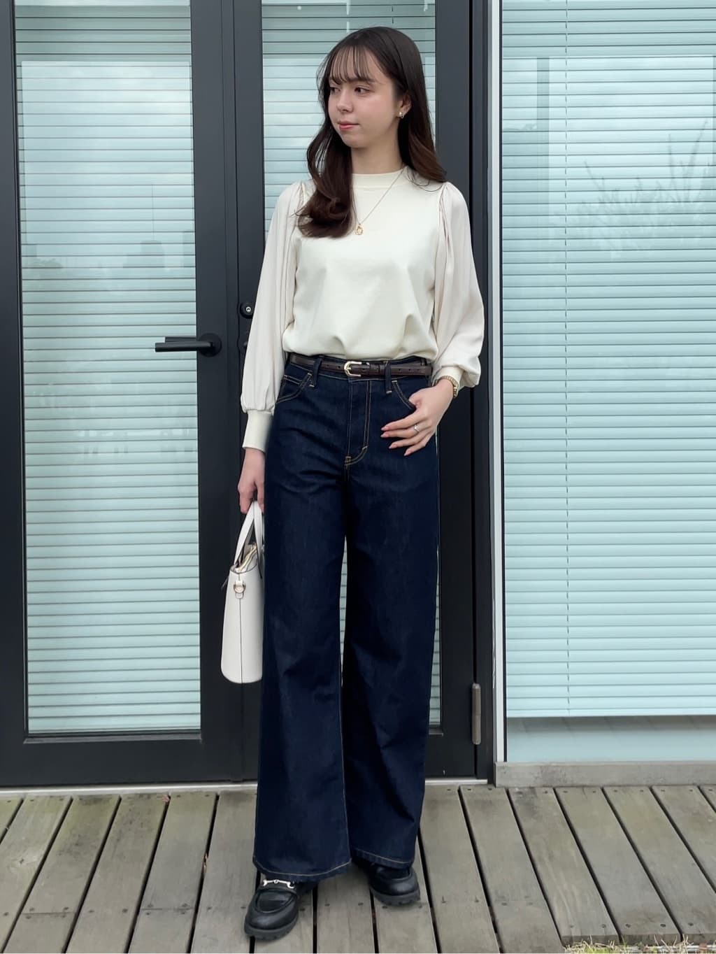 NATSUMIさんの「grove｜【Lee&times;grove別注】STRAIGHT DENIM PANTS」を使ったコーディネート