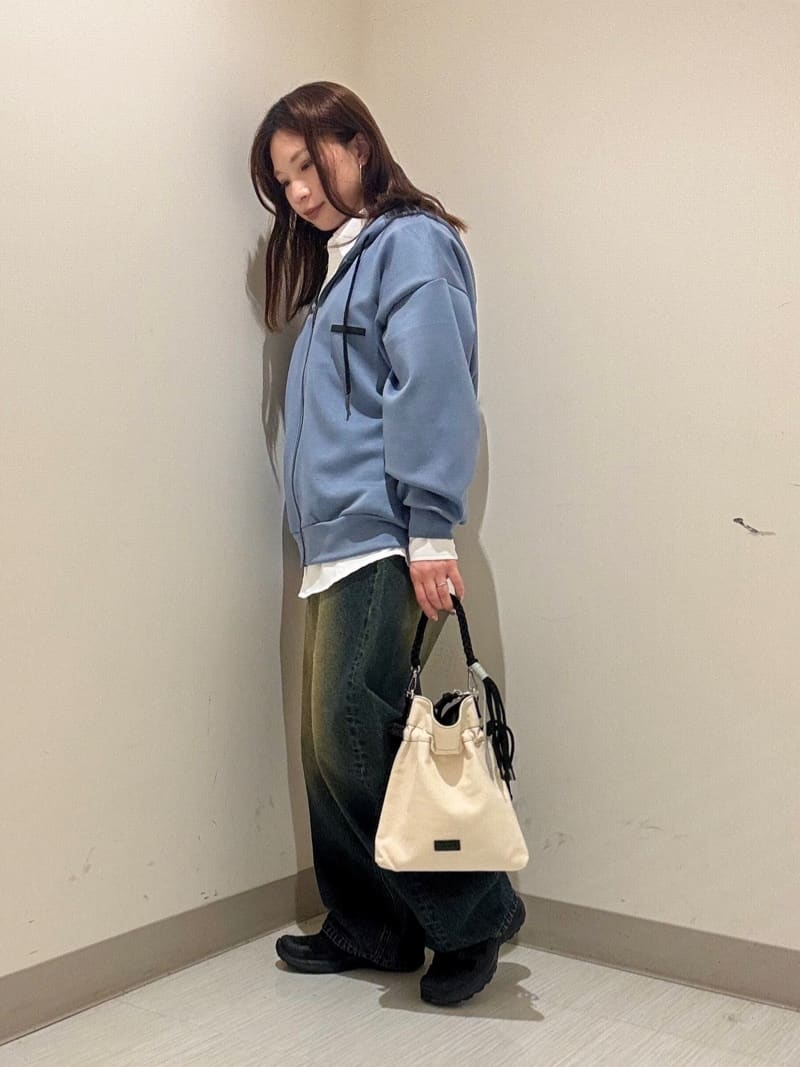 S.A.Oさんの「tk.TAKEO KIKUCHI｜◆ワンポイントジップパーカー」を使ったコーディネート