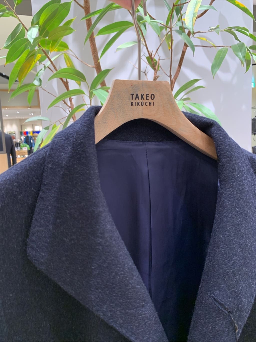 よぴさんの「TAKEO KIKUCHI｜【ウールカシミヤブレンド】ビーバー調 スタンドカラー コート」を使ったコーディネート
