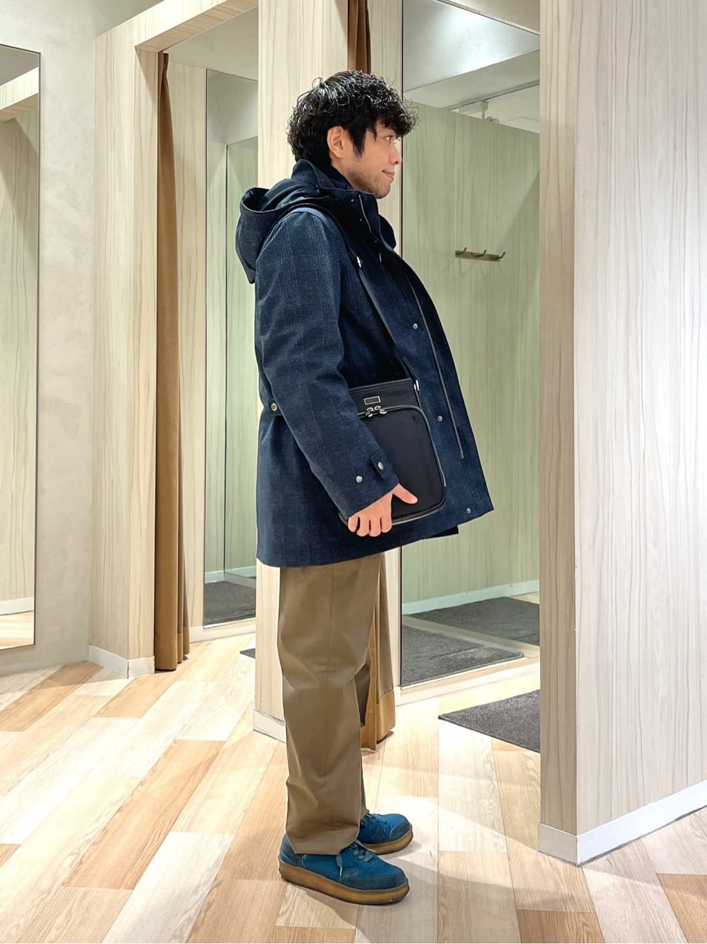 URAさんの「TAKEO KIKUCHI｜【3WAY】ジャカード グレンチェック ダウンライナー ブルゾン」を使ったコーディネート