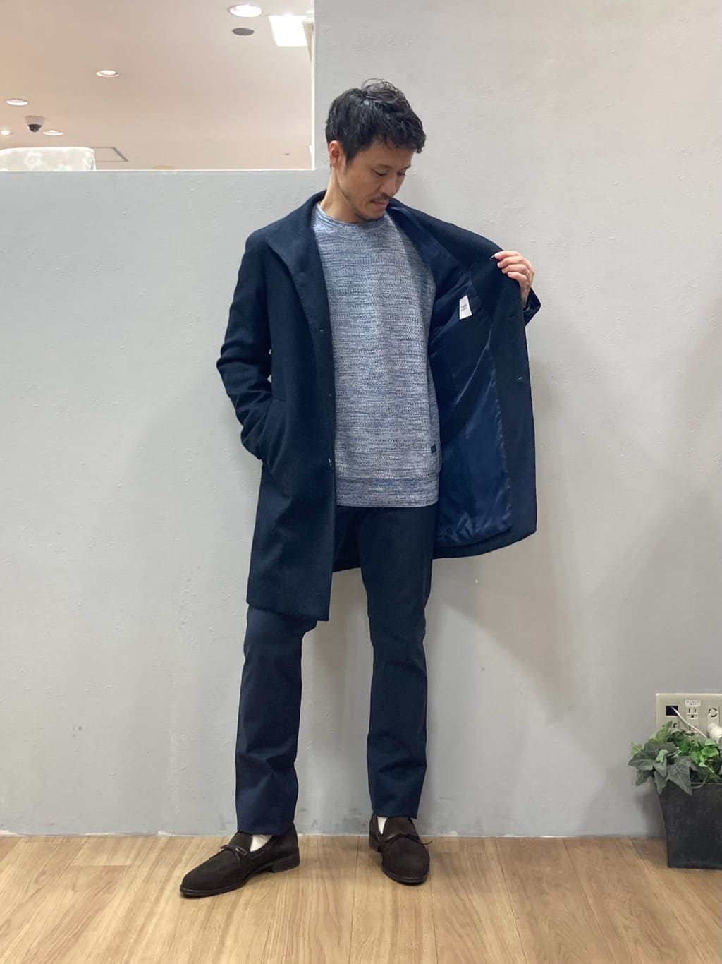 シュンさんの「TAKEO KIKUCHI｜【ウールカシミヤブレンド】ビーバー調 スタンドカラー コート」を使ったコーディネート