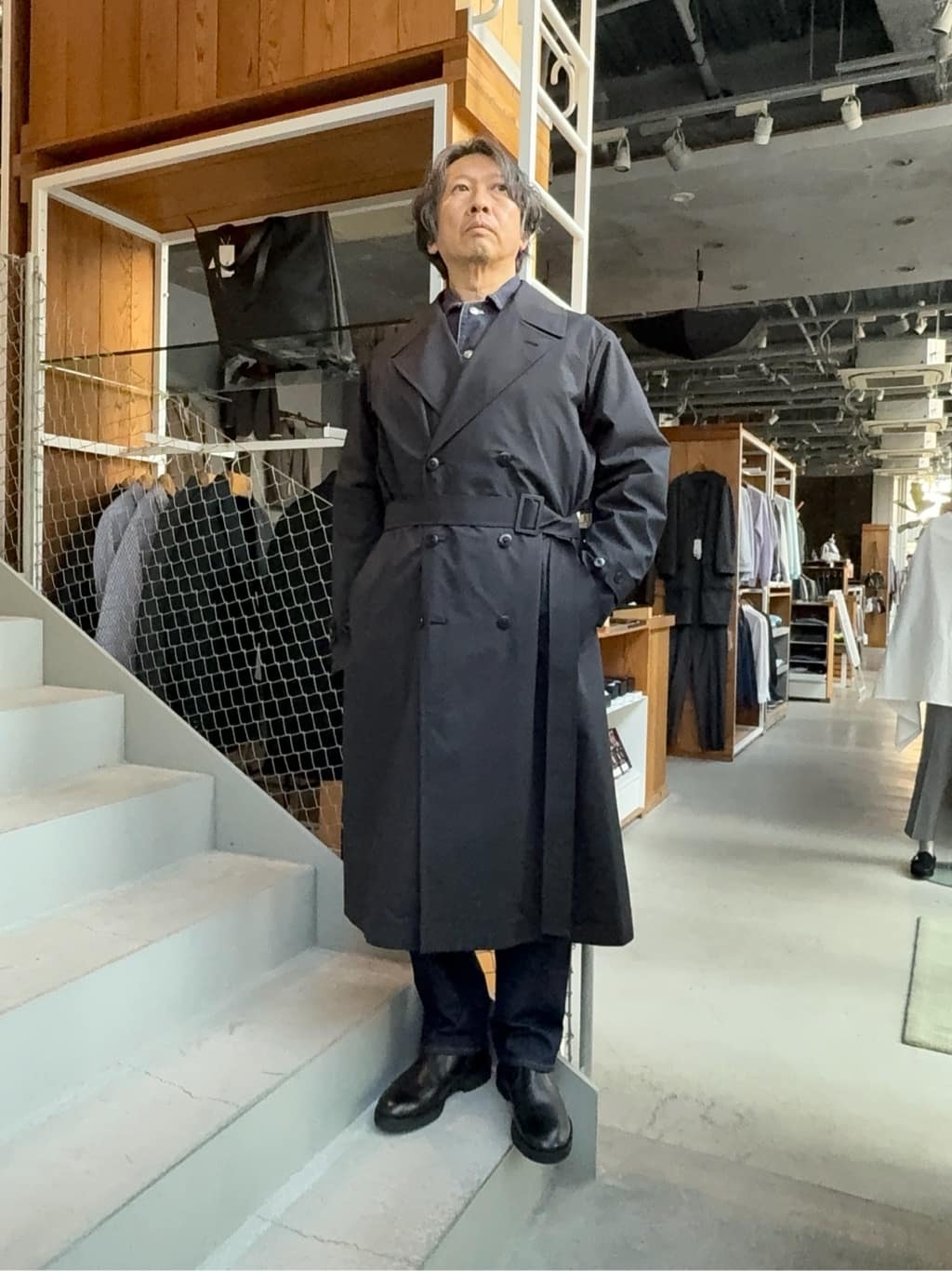 デザイナーTAKEman さんの「TAKEO KIKUCHI｜【モンスターストレッチ】日本製 ワンウォッシュ デニムパンツ」を使ったコーディネート