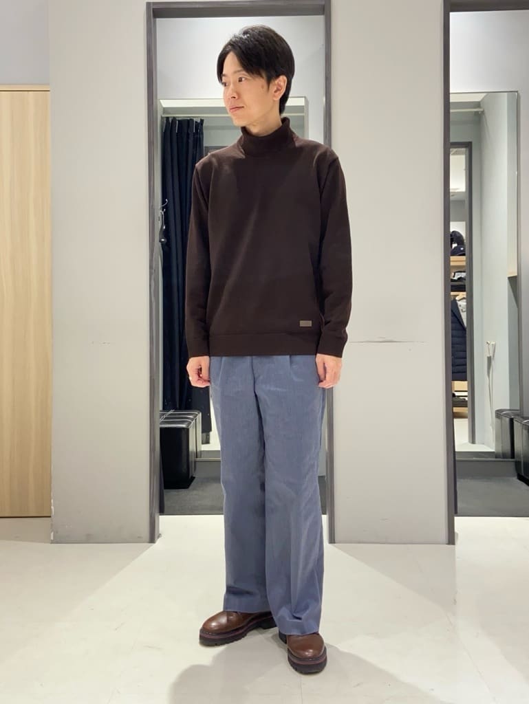 わいずみさんの「TAKEO KIKUCHI｜【DOWN FABRIC】ダウンファブリック スタンドカラーブルゾン」を使ったコーディネート