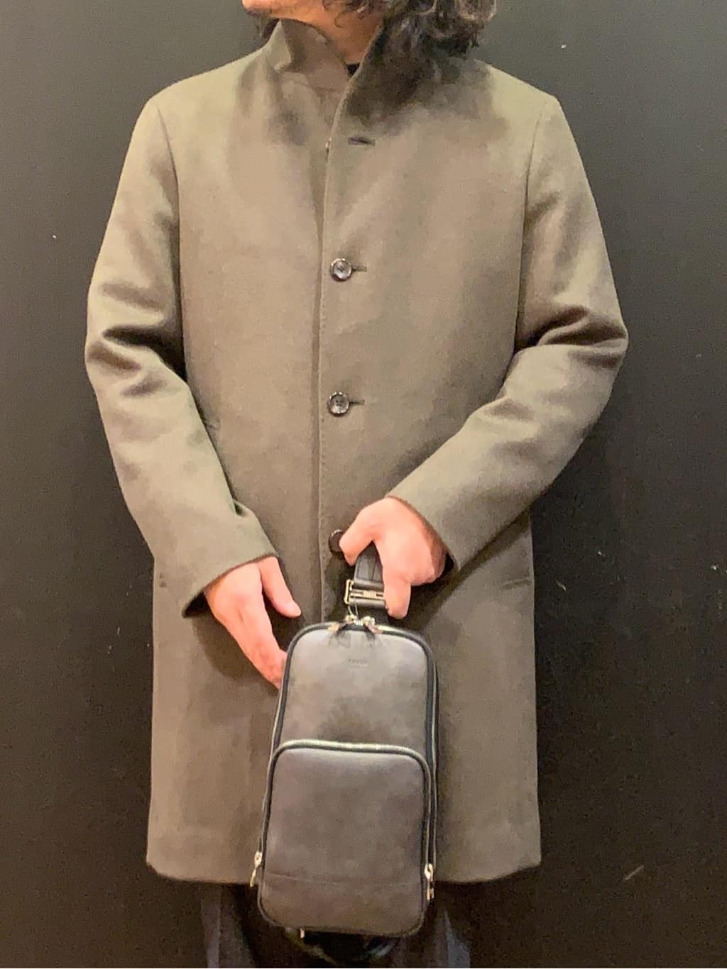 木村剛さんの「TAKEO KIKUCHI｜【ウールカシミヤブレンド】ビーバー調 スタンドカラー コート」を使ったコーディネート