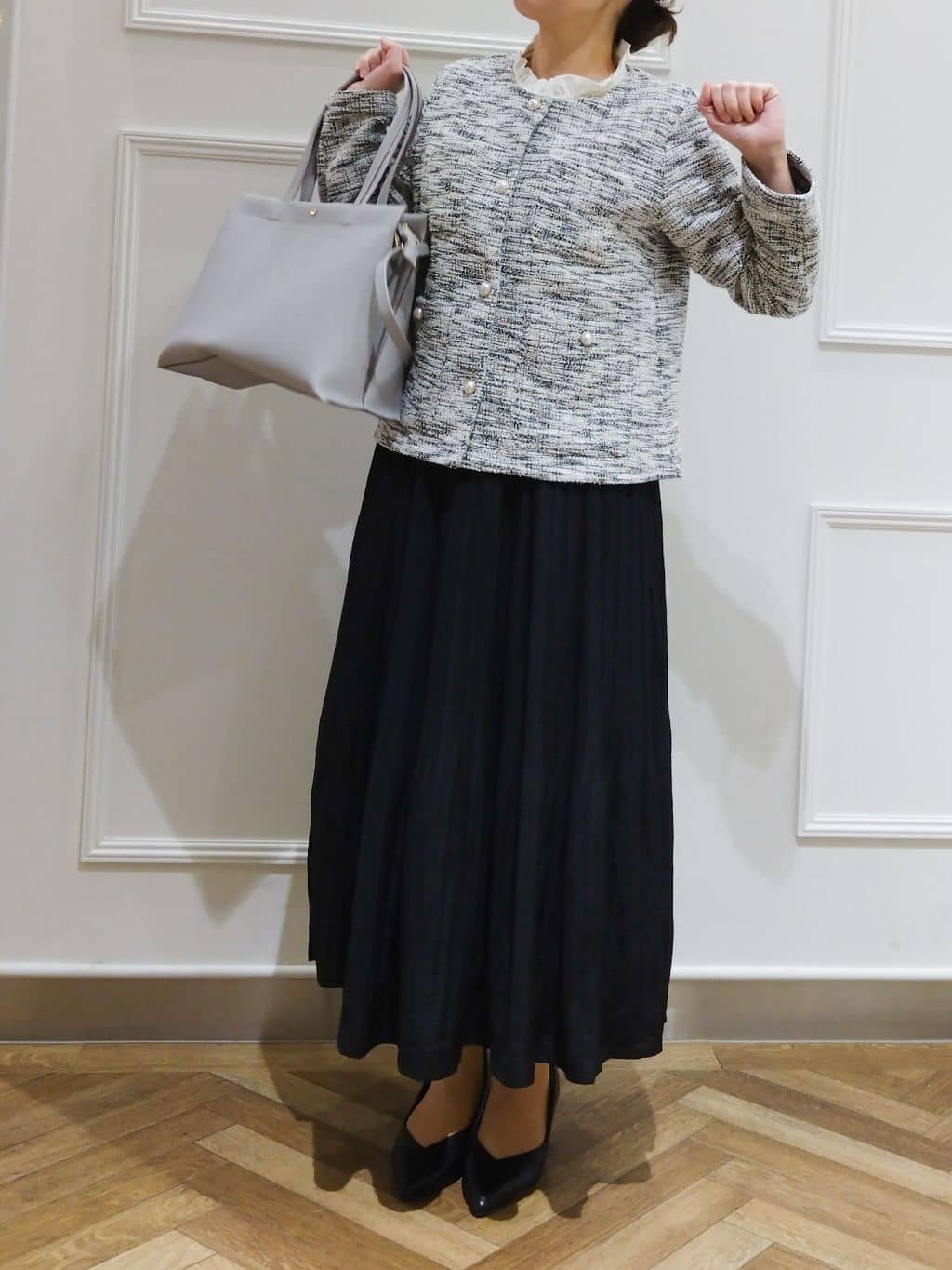 おとうふさんの「SHOO･LA･RUE｜◆【S-3L/洗える/セレモニー】さらり軽やか スタンドカラー フリルブラウス」を使ったコーディネート