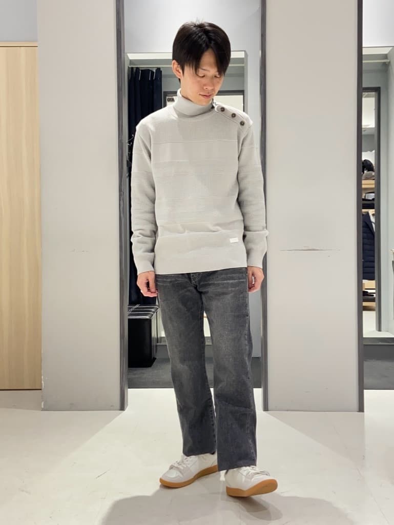 わいずみさんの「TAKEO KIKUCHI｜ウールカシミヤブレンド チェスターコート」を使ったコーディネート