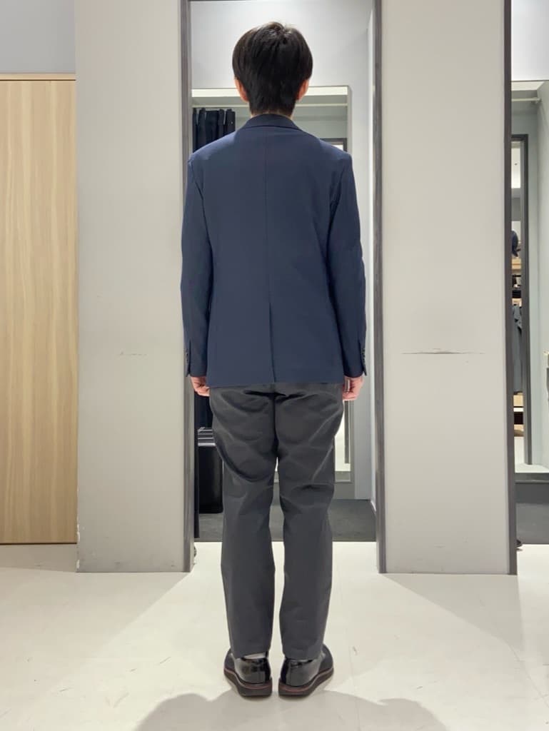 わいずみさんの「TAKEO KIKUCHI｜【360&deg;ストレッチ／セットアップ対応】None Of Stress ジャケット」を使ったコーディネート