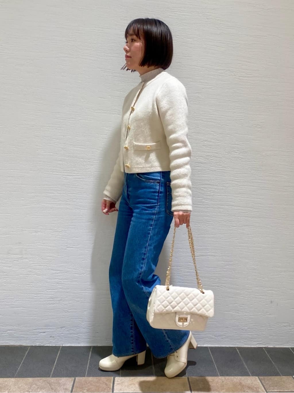 yuccoさんの「ESPERANZA｜アーモンドトゥレースアップ厚底ショートブーツ」を使ったコーディネート