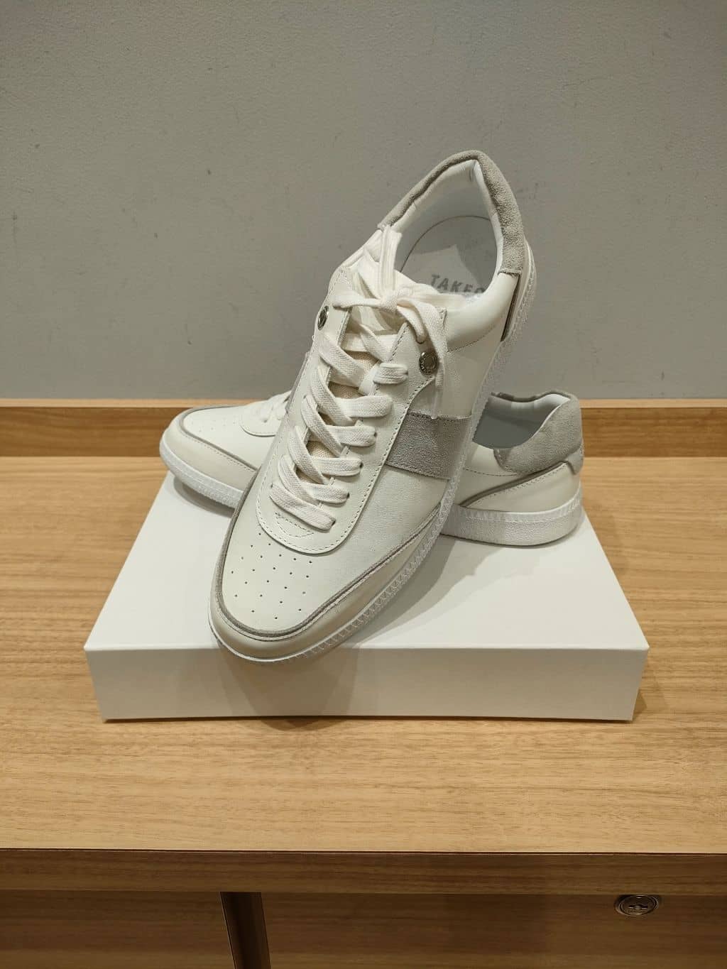 nobuさんの「TAKEO KIKUCHI｜」を使ったコーディネート