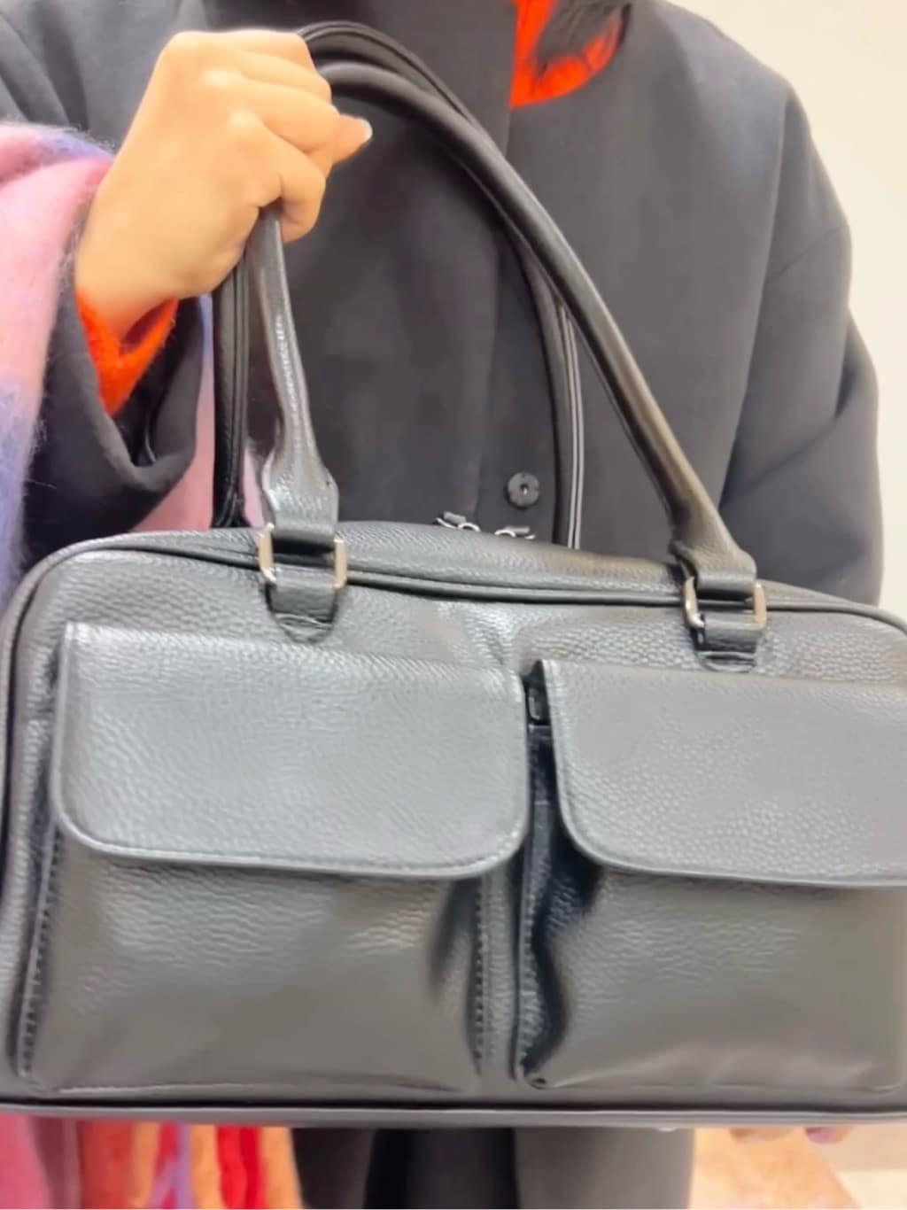 ひらのみさんの「THE SHOP TK｜◆ダブルフラップミニボストン ユニセックス／シーズンレス」を使ったコーディネート