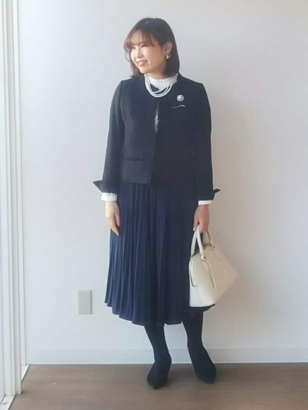 なみきさんの「UNTITLED｜◆【入卒/セレモニー/通勤】ラメツイード ノーカラージャケット」を使ったコーディネート