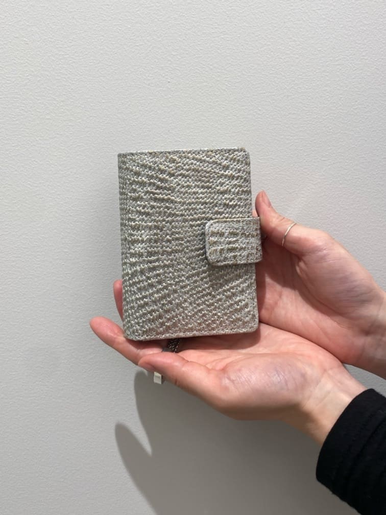 Uさんの「HIROKO HAYASHI｜DAMASCO（ダマスコ）二つ折り財布」を使ったコーディネート