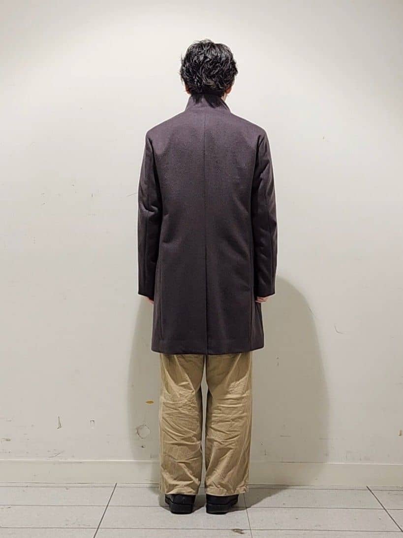 Maedaさんの「TAKEO KIKUCHI｜【ウールカシミヤブレンド】ビーバー調 スタンドカラー コート」を使ったコーディネート