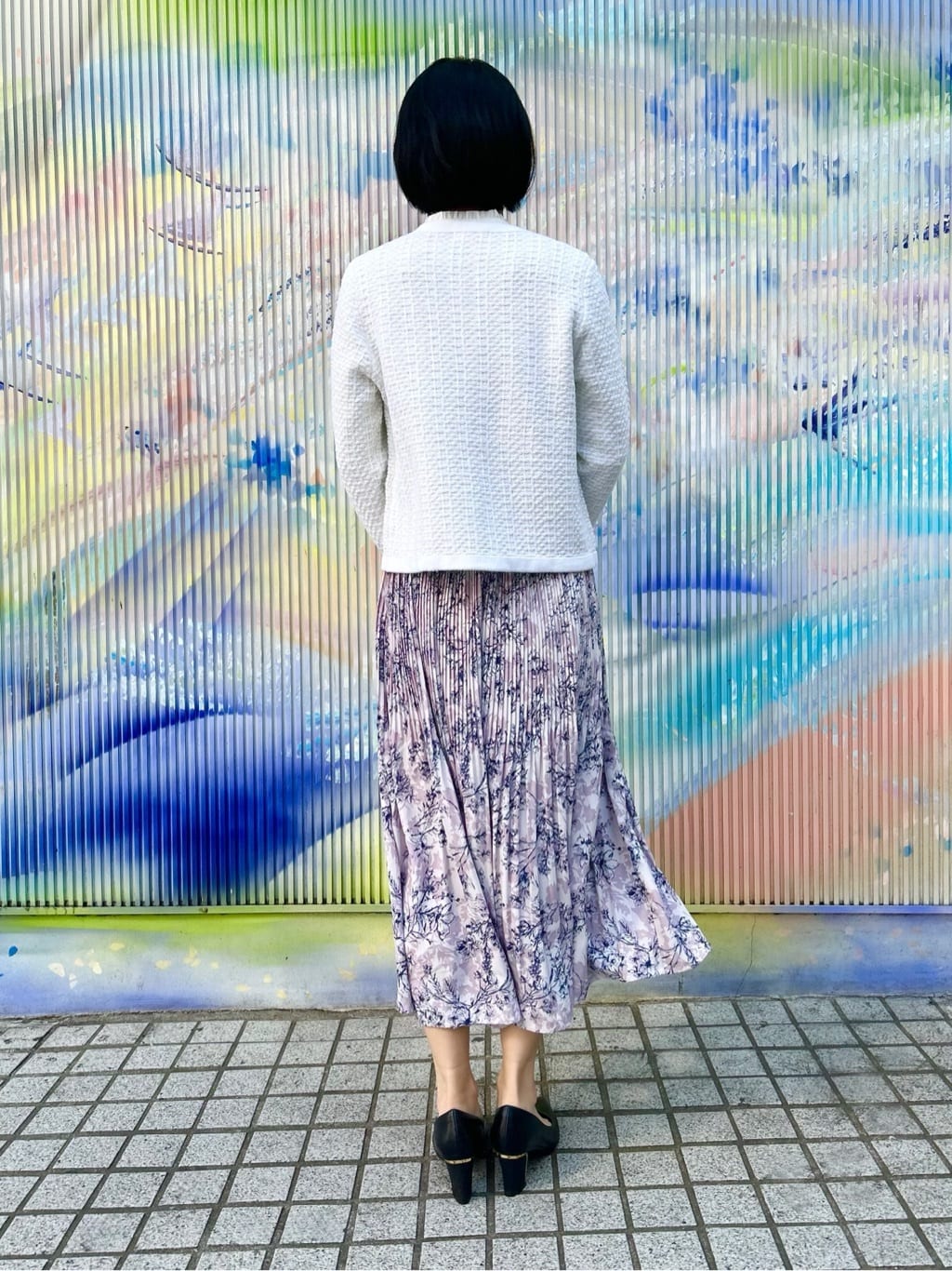 やまださんの「◆【ラメヒール／抗菌防臭】ベーシックパンプス」を使ったコーディネート