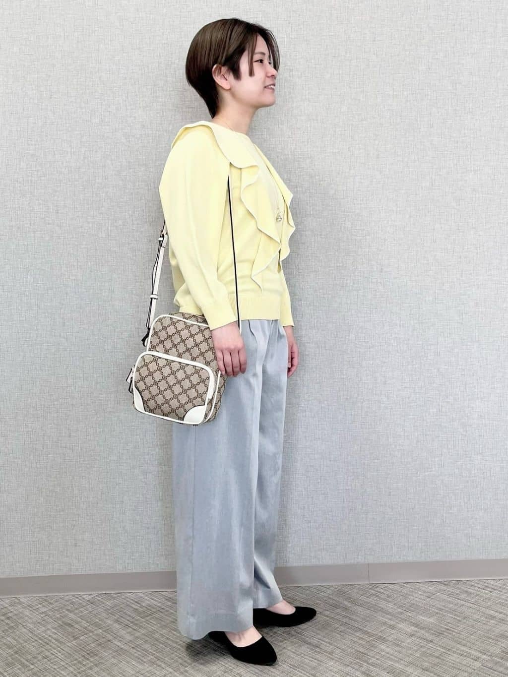 MATSUさんの「Reflect｜◆ラッフルフリルプルオーバーニット」を使ったコーディネート