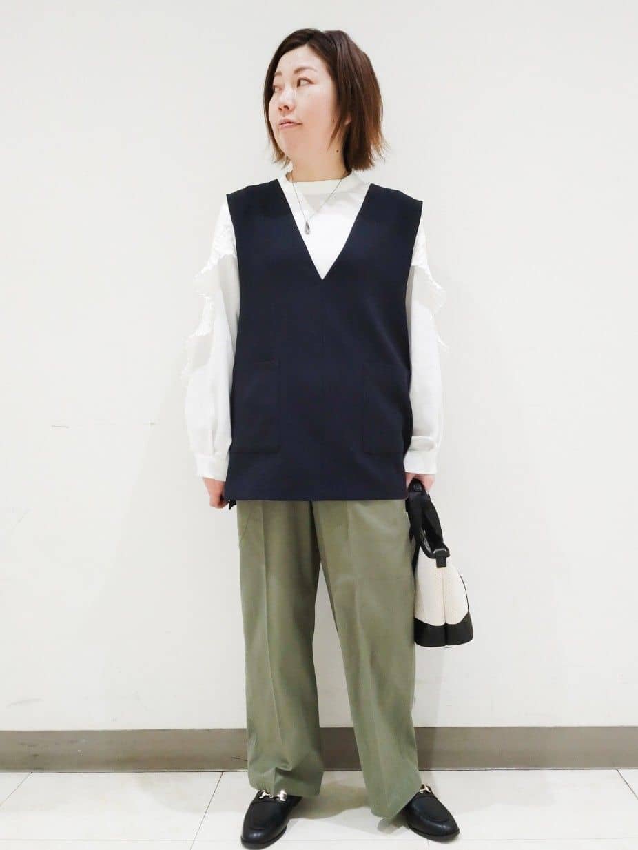 あらーさんの「OPAQUE.CLIP｜◆《美人百花掲載》プリーツフリルスリーブブラウス【洗濯機洗い可】」を使ったコーディネート