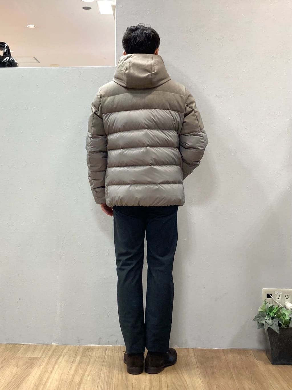 シュンさんの「TAKEO KIKUCHI｜【Made in JAPAN】播州織 ストレッチ パンツ」を使ったコーディネート