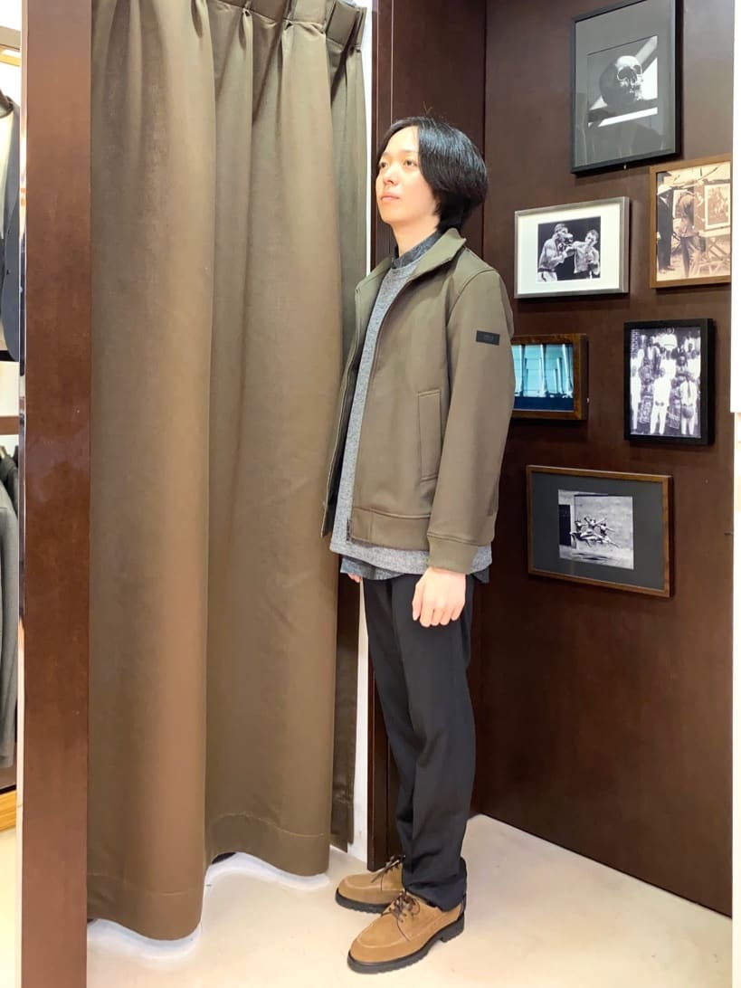 コバヤシさんの「TAKEO KIKUCHI｜【ONOFF対応】TRダブルニット ストレッチパンツ」を使ったコーディネート