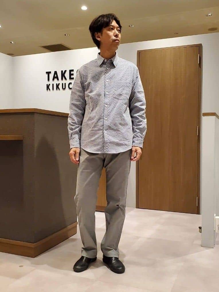 ishidaさんの「TAKEO KIKUCHI｜【Made in JAPAN】播州織 ストレッチ パンツ」を使ったコーディネート