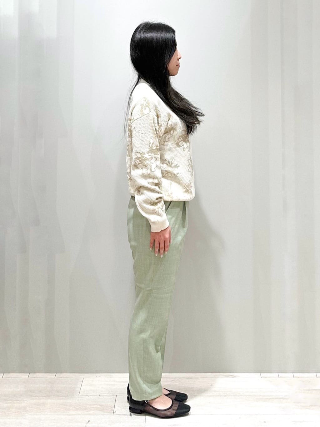 Iguさんの「THE SHOP TK｜◆花柄ジャカードニット【洗濯機OK】」を使ったコーディネート