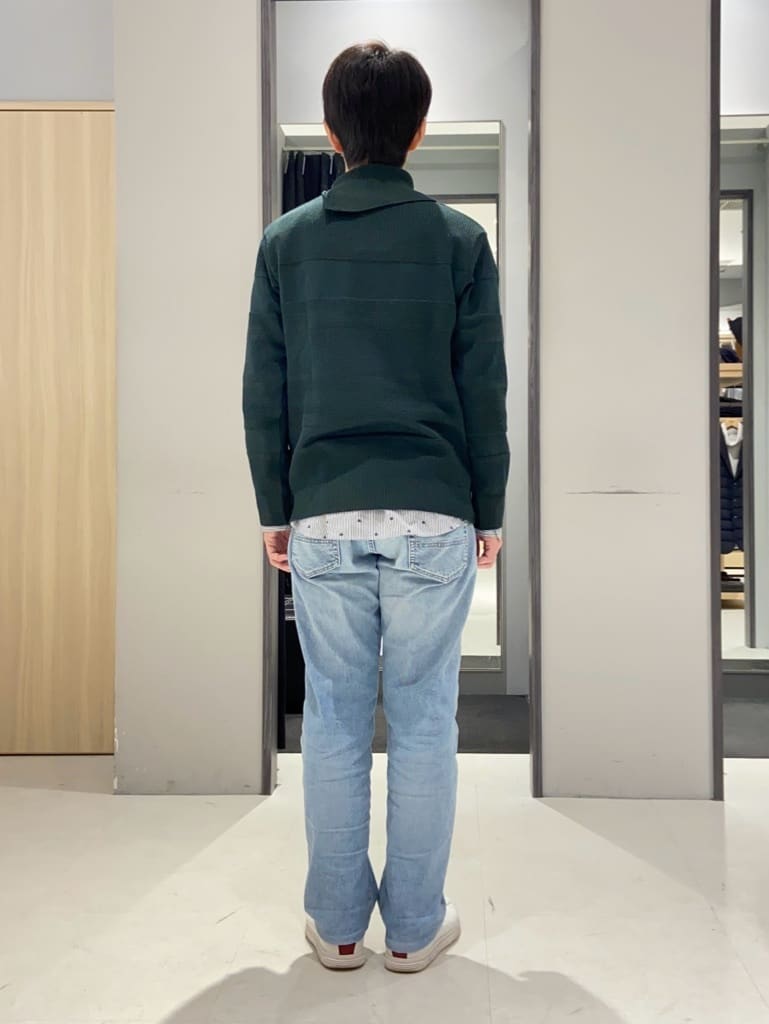 わいずみさんの「TAKEO KIKUCHI｜【ウールカシミヤブレンド】ビーバー調 スタンドカラー コート」を使ったコーディネート
