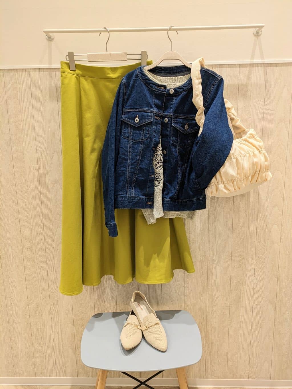 りさんの「SHOO･LA･RUE｜」を使ったコーディネート