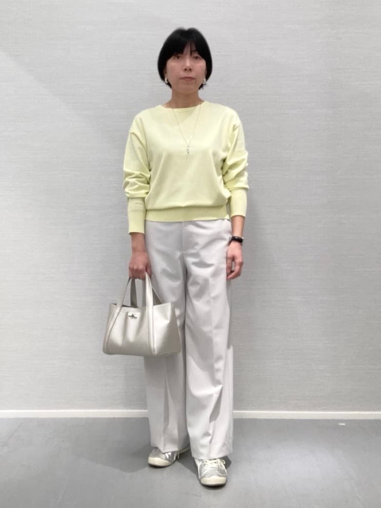 Yukoさんの「UNTITLED｜◆【後ろウエストゴム/きれいめ】ストレッチ ワイドパンツ」を使ったコーディネート