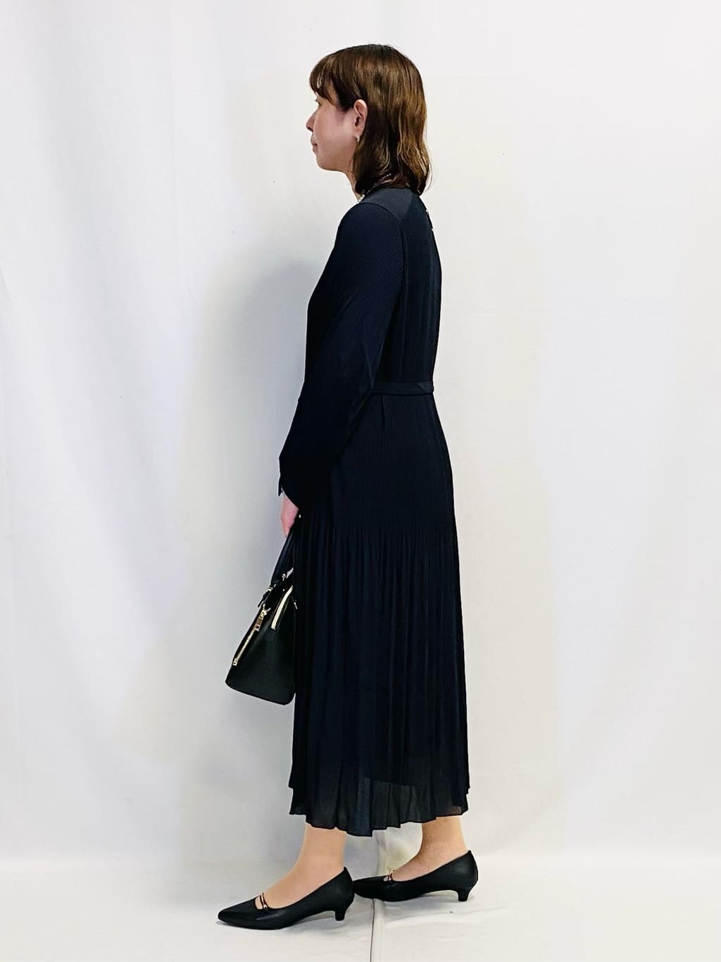 COCOさんの「grove｜◆【雑誌掲載】ツイルトレンチコート」を使ったコーディネート