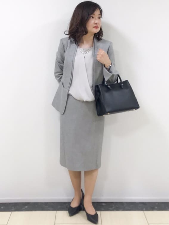 yukinaさんの「COUP DE CHANCE｜【洗える／日本製／通勤】カシュクール風ブラウス」を使ったコーディネート
