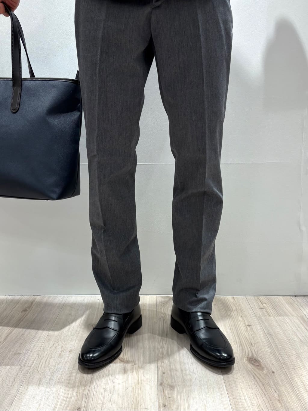 Kaiさんの「TAKEO KIKUCHI｜【オフィスカジュアル対応】ドレス チノパンツ」を使ったコーディネート