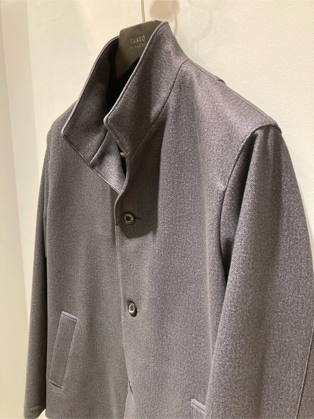 シュンさんの「TAKEO KIKUCHI｜【DOWN FABRIC】ダウンファブリック スタンドカラーブルゾン」を使ったコーディネート