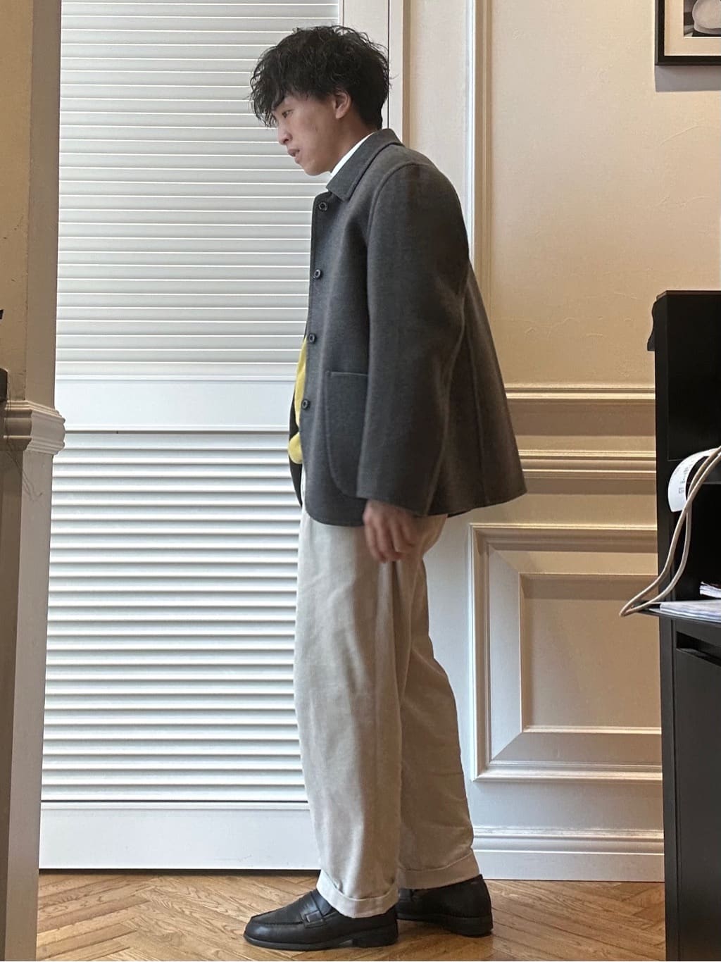 須田　慎二郎さんの「DRESSTERIOR｜【撥水加工/Safari5月号掲載】ローファー」を使ったコーディネート