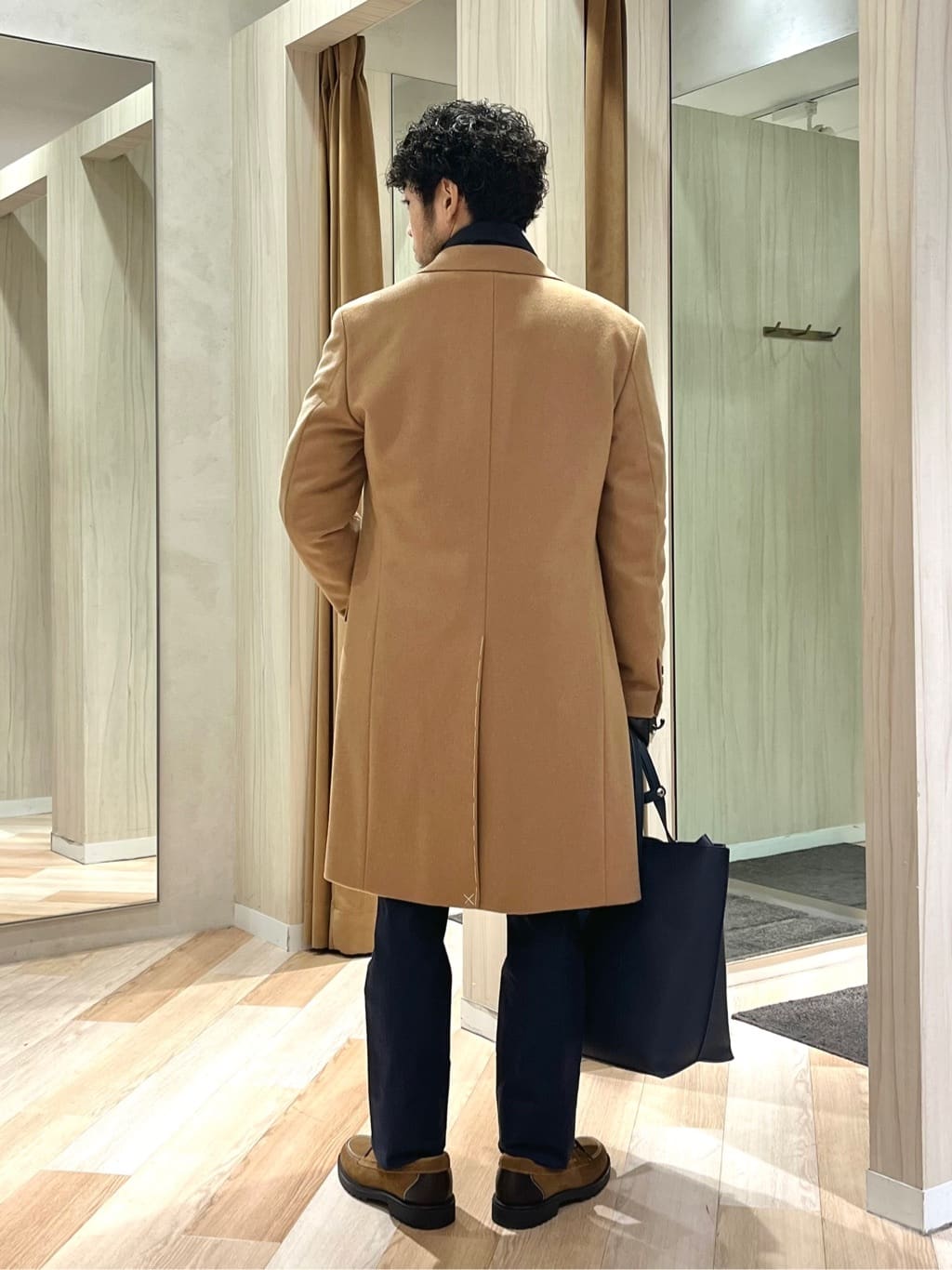 URAさんの「TAKEO KIKUCHI｜ウールカシミヤブレンド チェスターコート」を使ったコーディネート