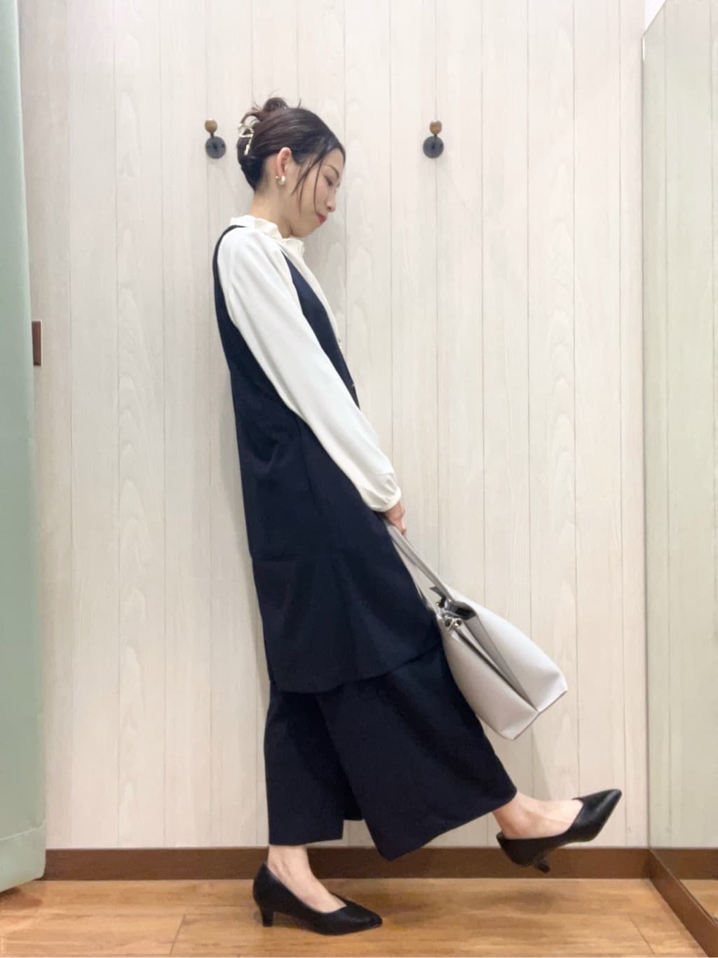 カンチャンさんの「SHOO･LA･RUE｜◆【セレモニー】2連ダイヤレーンロングネックレス」を使ったコーディネート