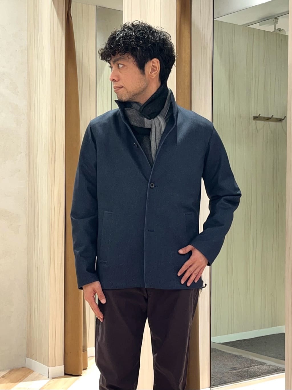 URAさんの「TAKEO KIKUCHI｜【DOWN FABRIC】ダウンファブリック スタンドカラーブルゾン」を使ったコーディネート