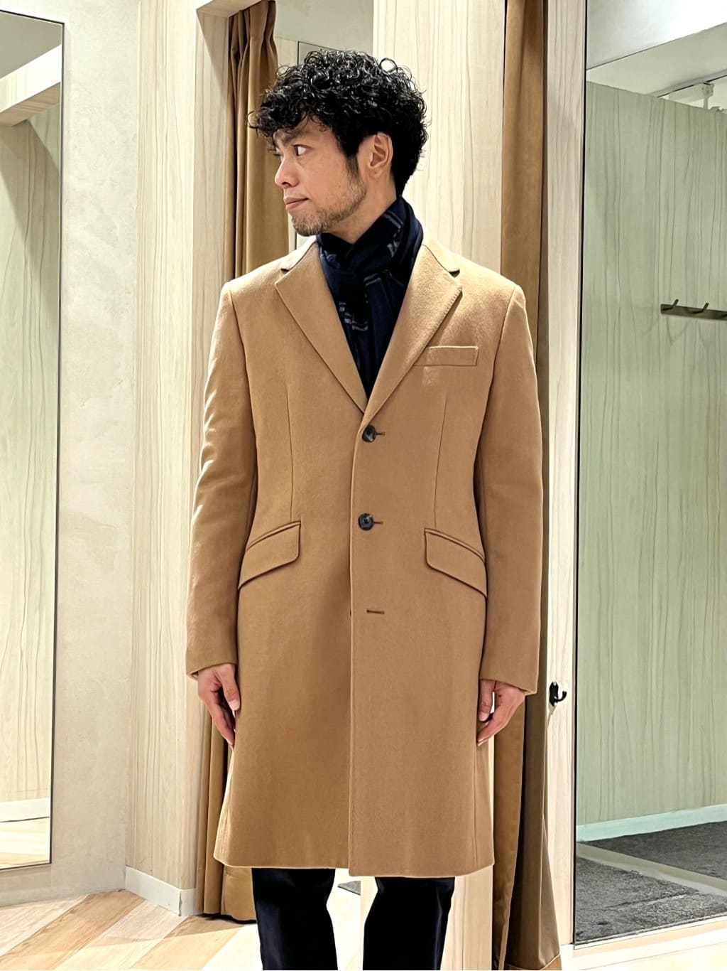 URAさんの「TAKEO KIKUCHI｜ウールカシミヤブレンド チェスターコート」を使ったコーディネート
