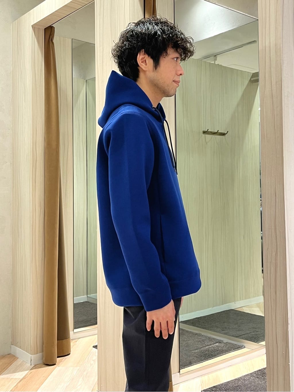 URAさんの「TAKEO KIKUCHI｜【全7サイズ&times;8色展開！】トップマルチヘリンボン パンツ」を使ったコーディネート